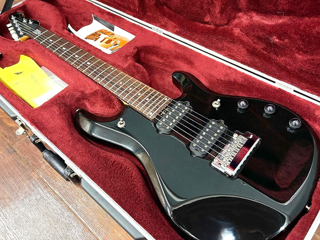 Ernie Ball Music Man JP7 John Petrucci 7 String Piezo Dream Theater Metal Guitar