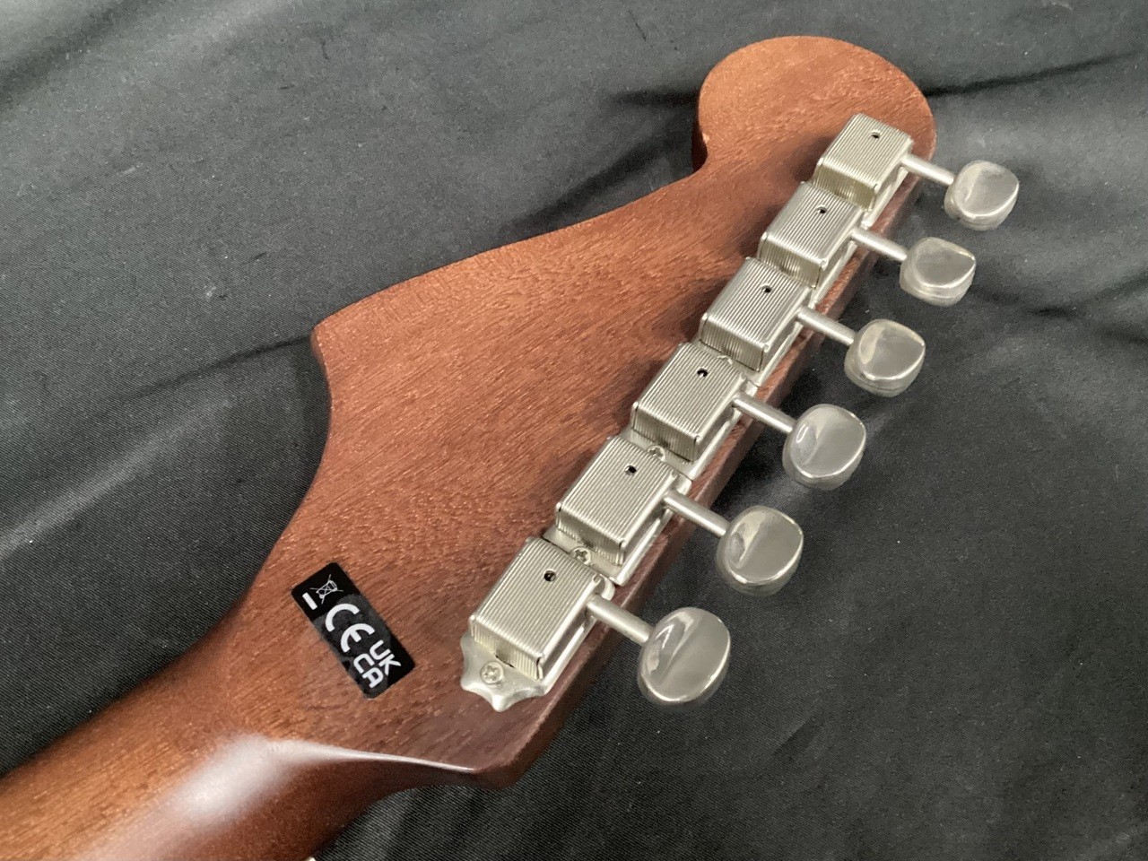 Fender Newporter Player A/E Guitar – Natural w/ Walnut FB With Case USED