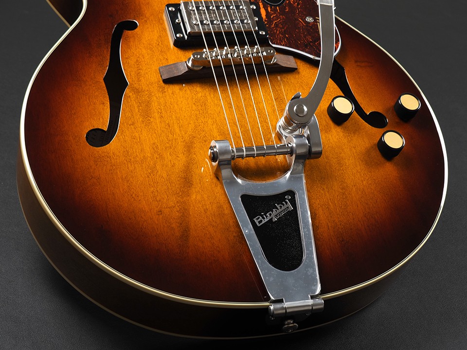 Gretsch G2420T Streamliner Hollow Body with Bigsby Broad’Tron BT-3S Pickups ~Hav
