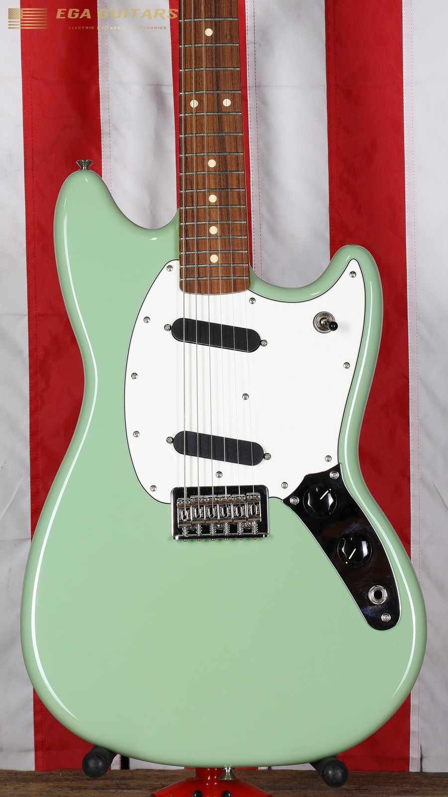 Fender Player II Mustang – Birch Green