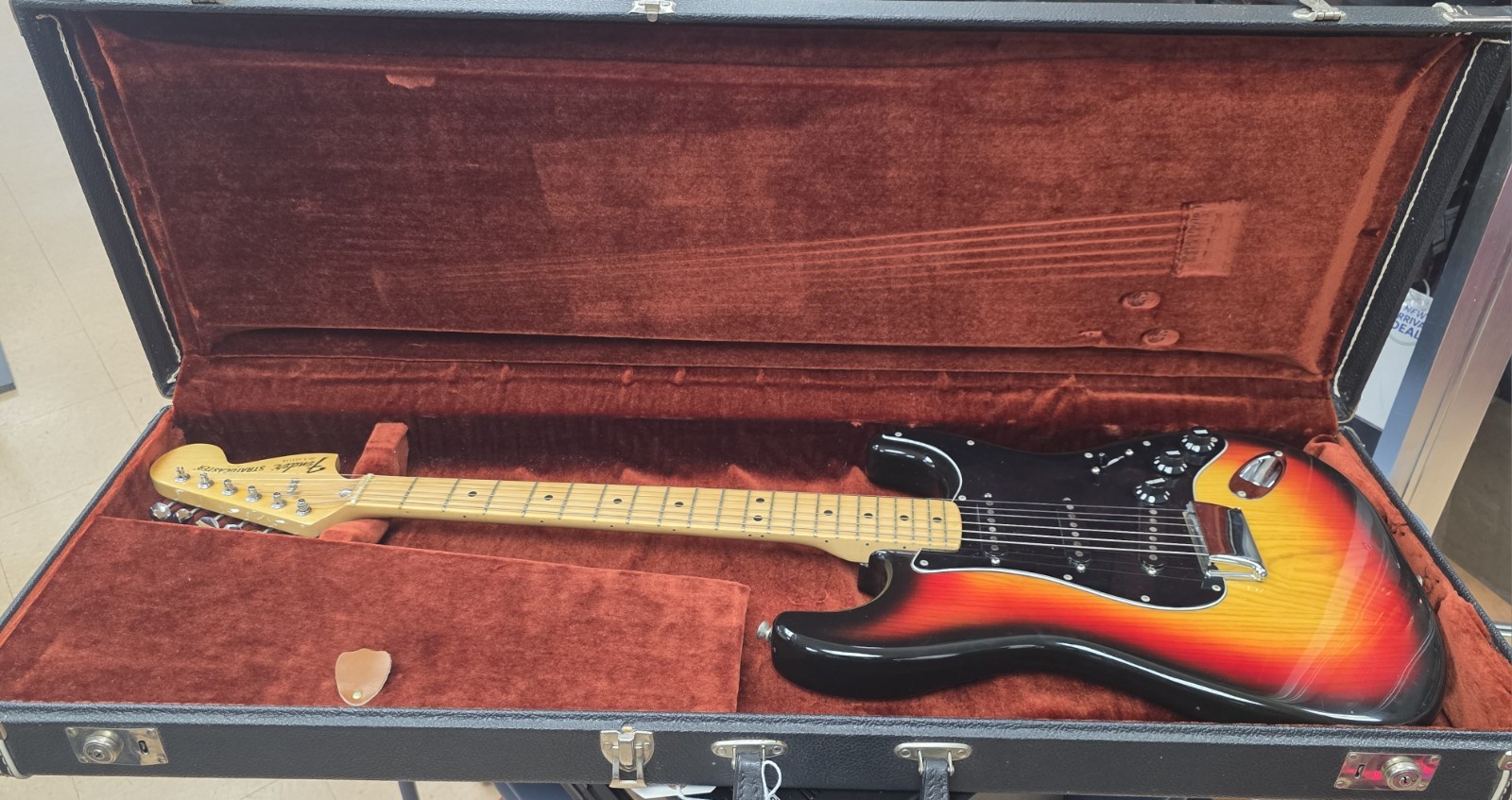 Vtg 1979 USA Fender Stratocaster Hardtail, Hard Case, Case Candy Excellent