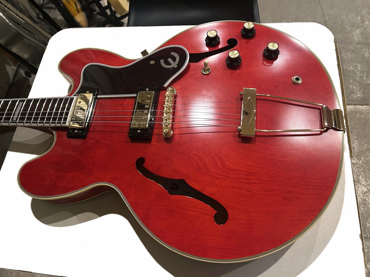 Epiphone Epiphone Masterbilt GEM Archer Sheraton Cherry RED Used Electric [AUTH]