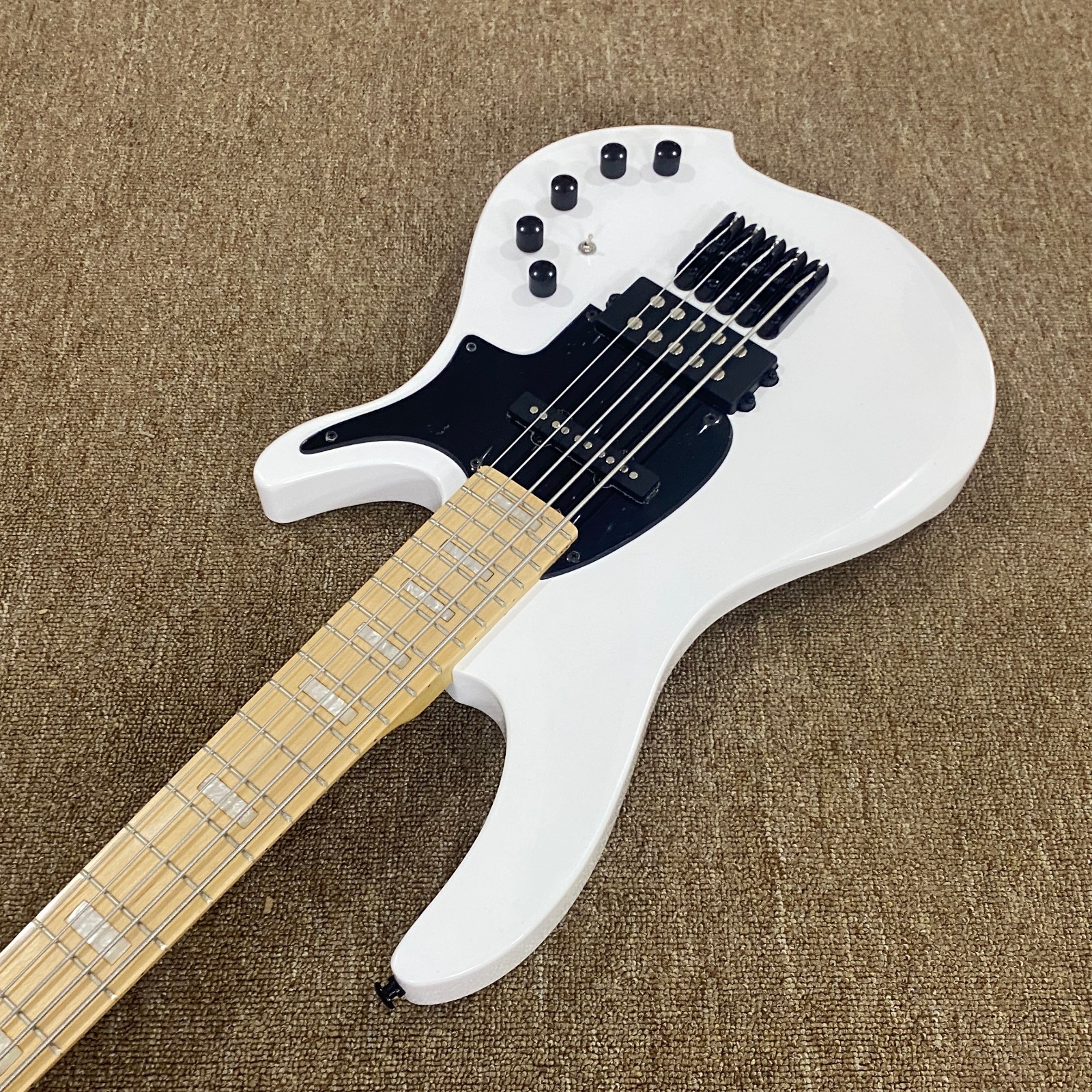 Minimalist Bass Guitar Flawless White Gloss Finish 5-String Flash Bargain