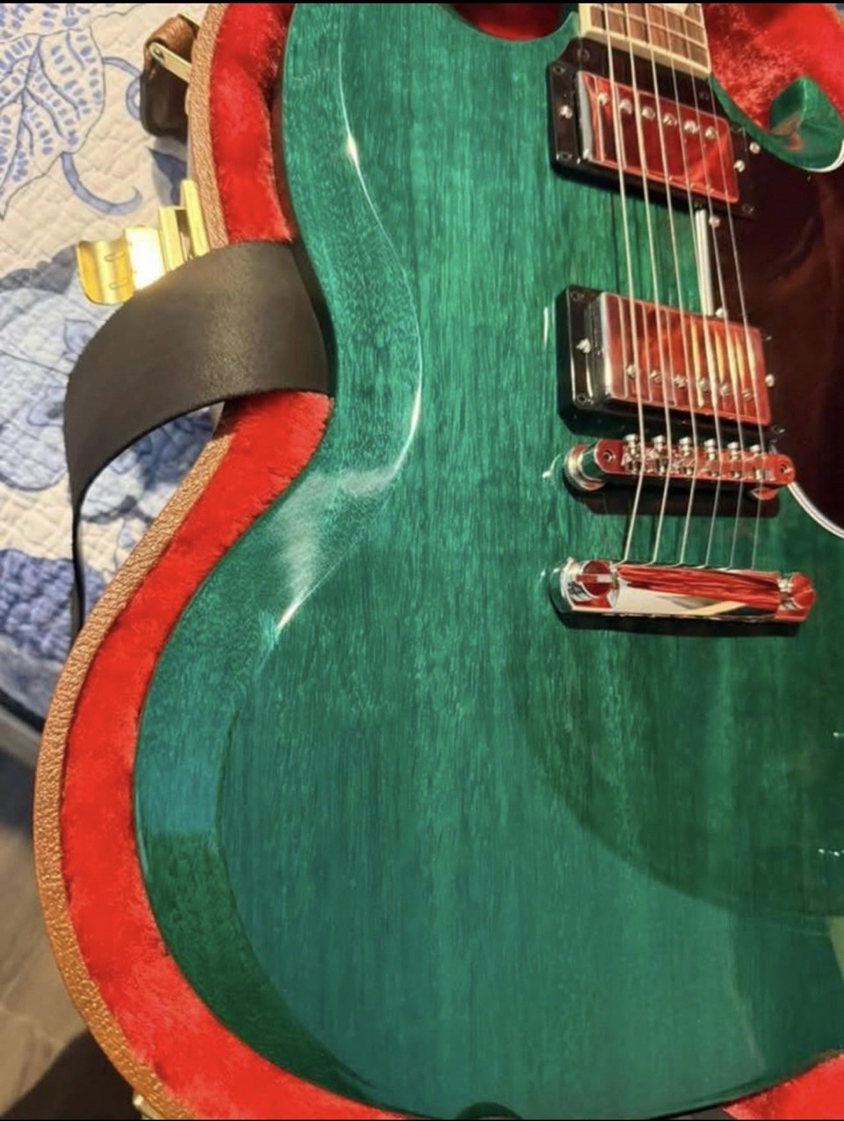 Gibson SG Green 6-String Solid Body Mahogany RH 22-Fret w/ Hard Case 2024