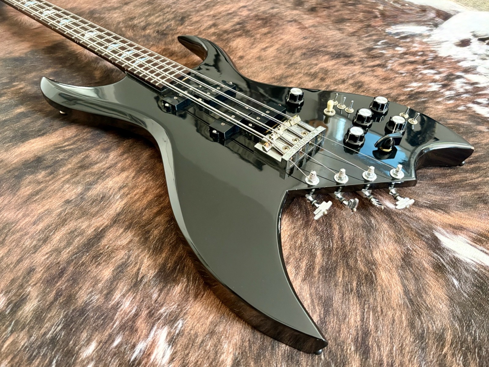 1982 B.C. Rich Bich 8-string Bass Black Case OHSC Made in USA Real Deal