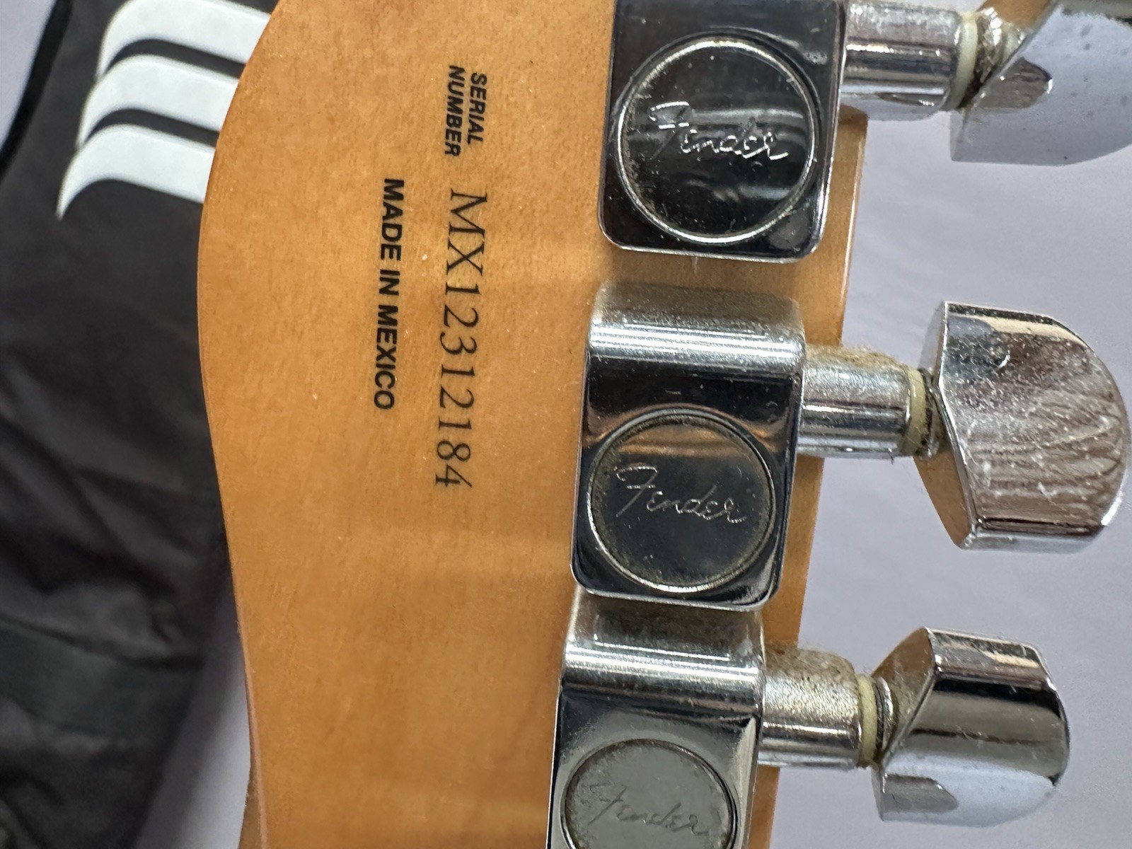Fender Telecaster 2012. 6 Strings Electric Guitar MX12312184. W/ Carry Bag