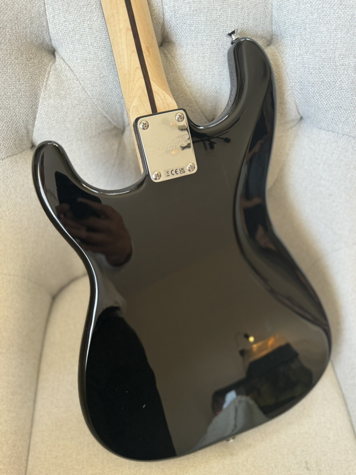 Ricky Martin + Reik Signed Guitar – Squier By Fender SQ Bullet Strat HT HSS BLK