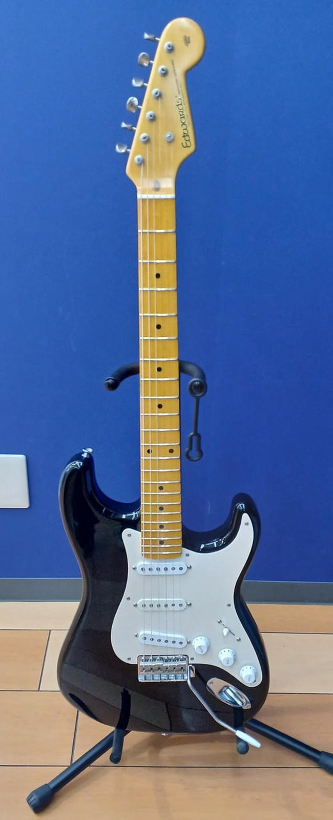 EDWARDS E-ST Used Alder body Maple neck Pau Ferro fingerboard Black