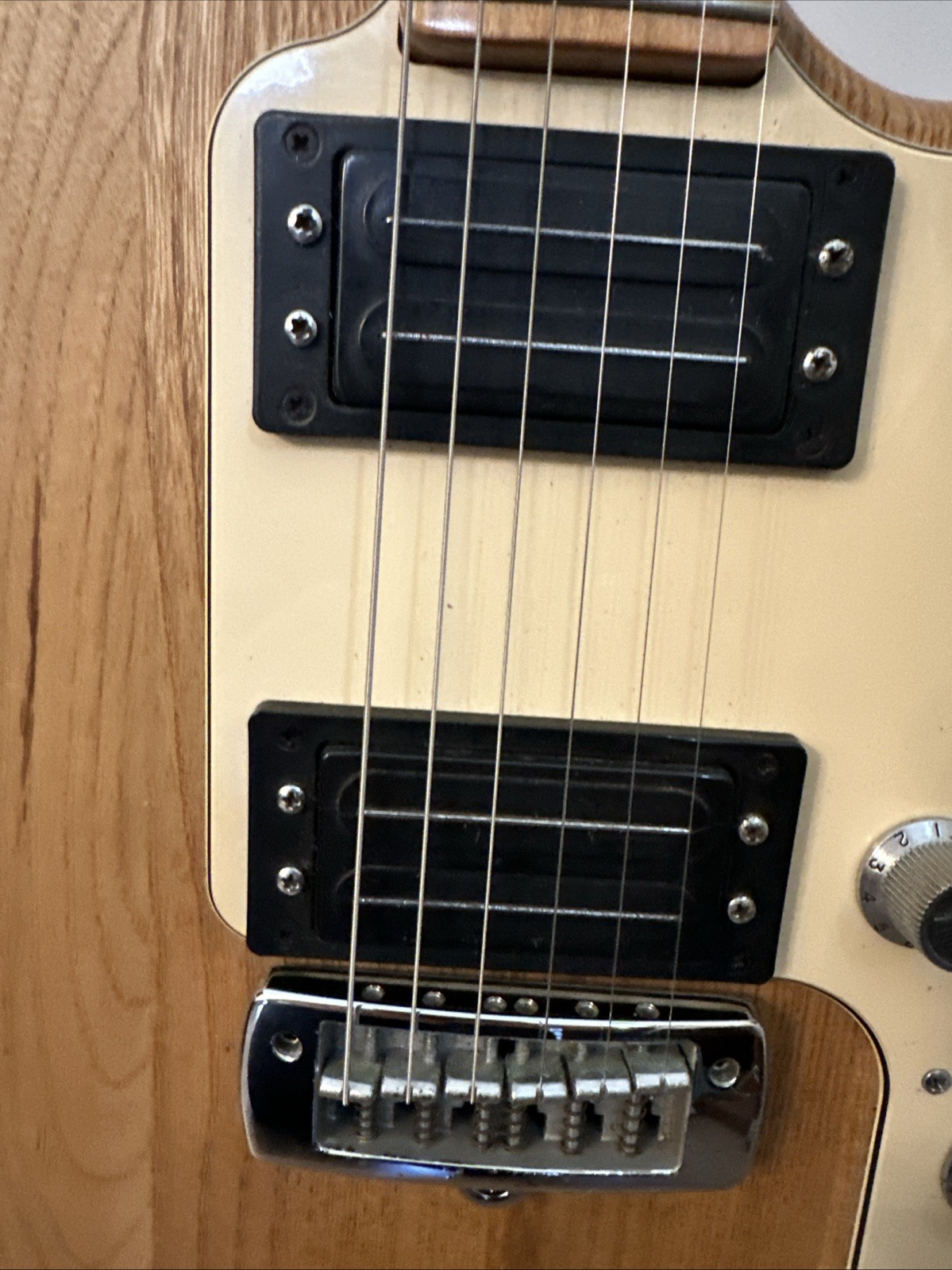 Vtg Peavey T-25 Electric Guitar Natural Finish all Original USA with Case RARE!