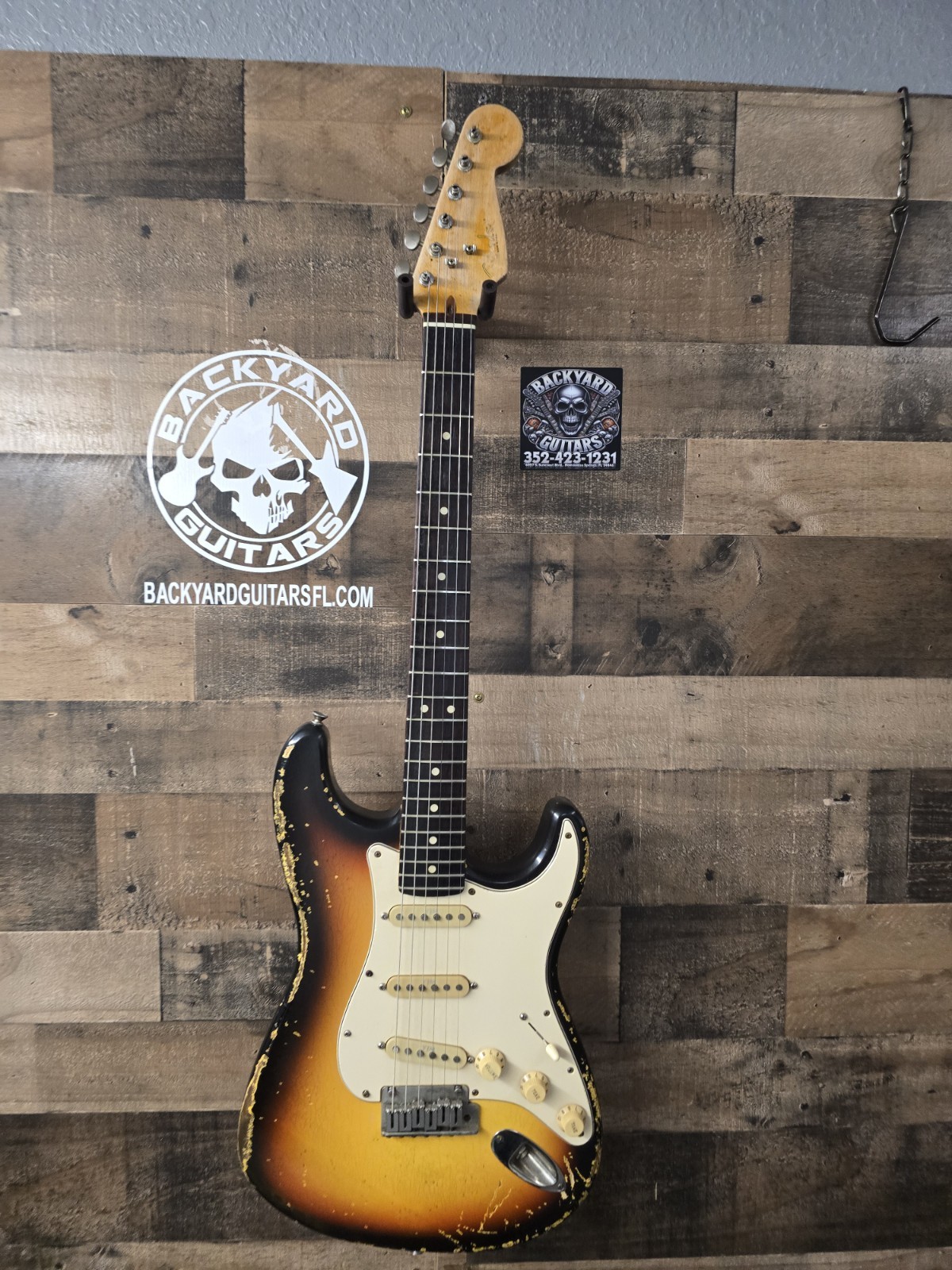 1996 Fender Mjt Relic USA American Standard Stratocaster Guitar w/case