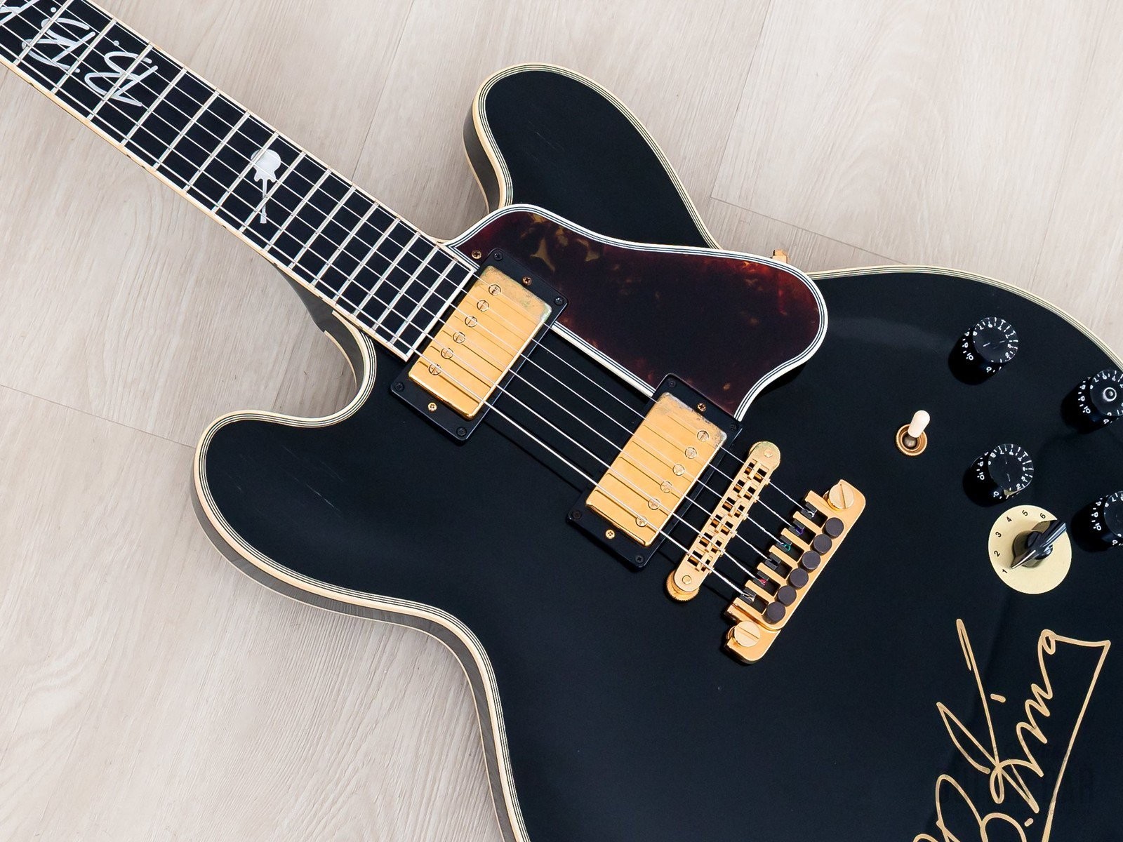1997 Gibson B.B. King Lucille ES-355 70th Anniversary Limited Edition w/ Case