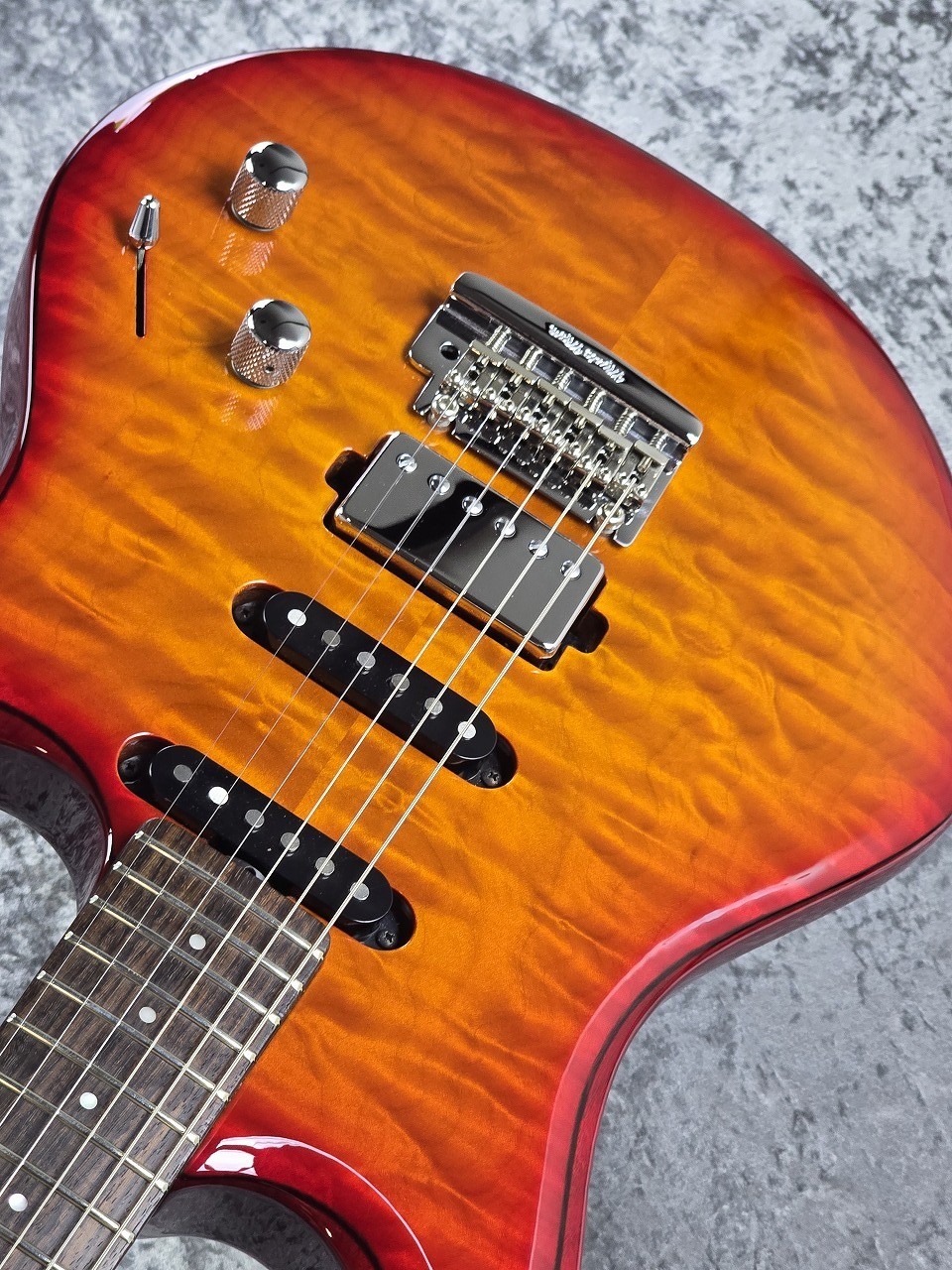 Music MAN Luke III HSS Quilted Maple TOP ” Cherry Burst ” 2020 Used Used [AUTH]