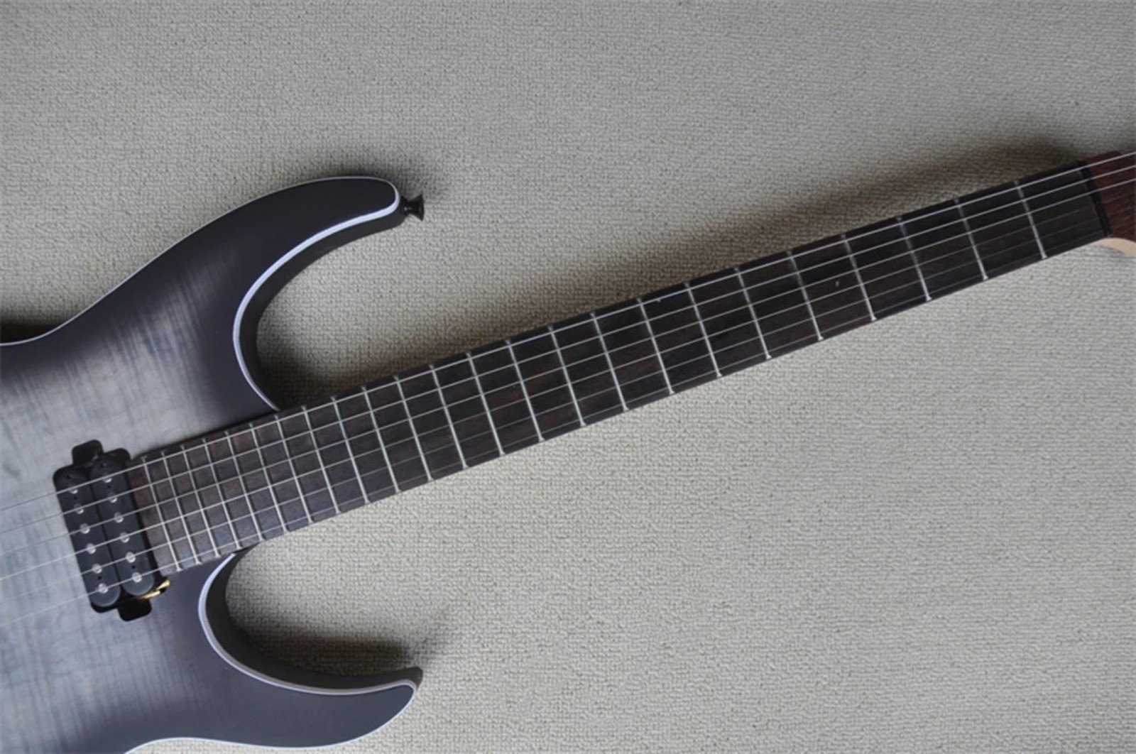 6 String Electric Guitar Flame Maple Veneer Customizable Factory Direct Sale