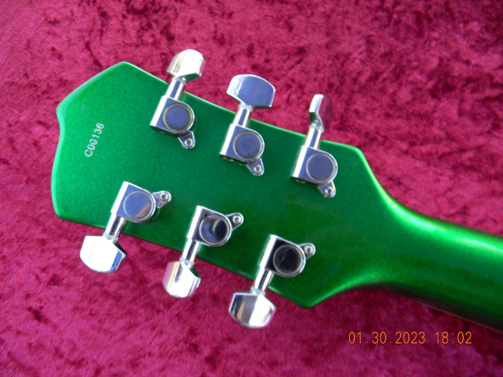 Douglas Shadow LP Style,Epiphone Pickups,Capacitors Upgraded, Has Nick