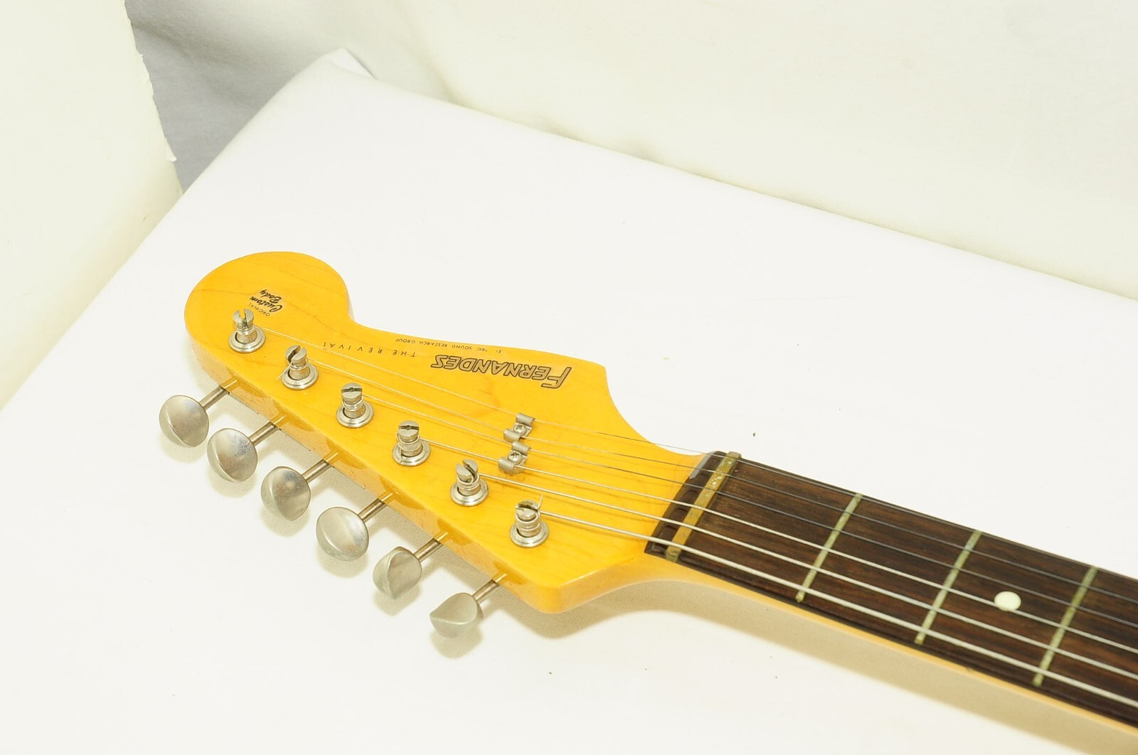 Fernandes the Revival Custom body 1980’s Electric Guitar hard case Ref. No 5354