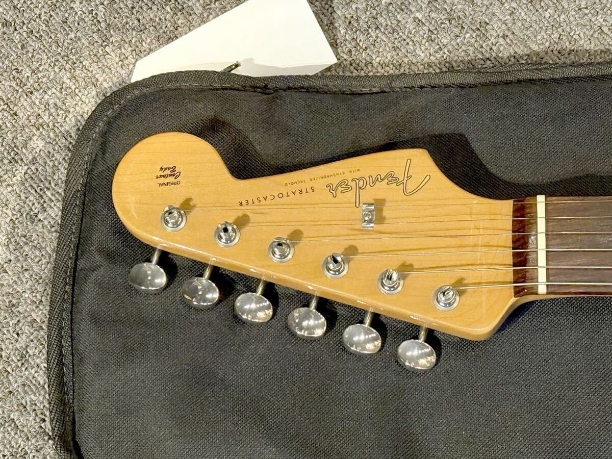 Fender Mexico Classic Series ’60s Stratocaster Electric Guitar