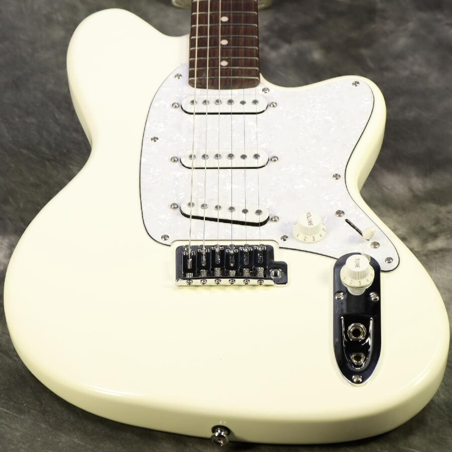 Ibanez ICHI00-VWH Vintage White Ichika Nito Signature Model