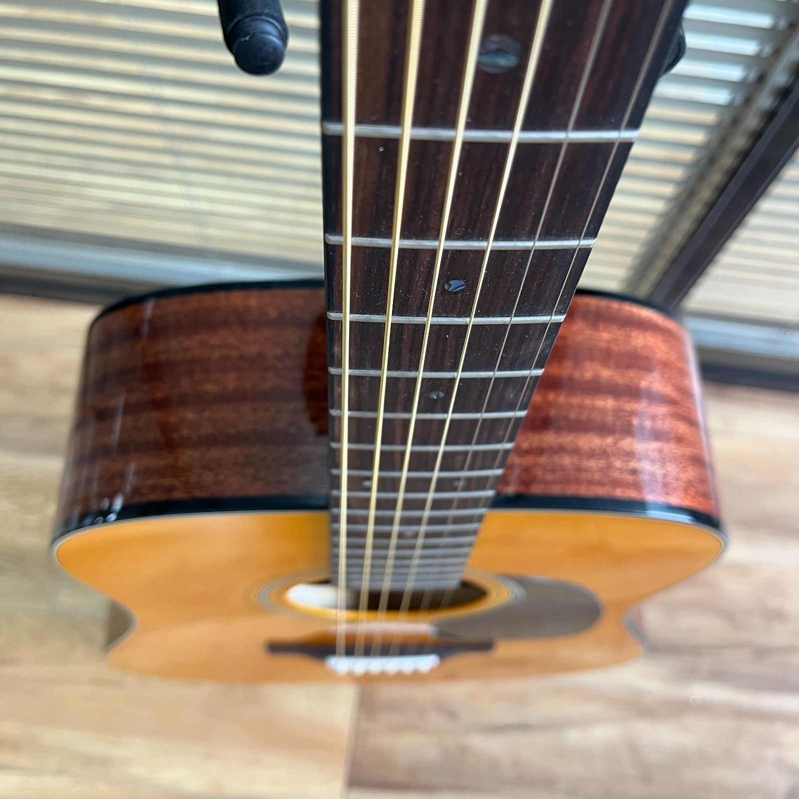 Ship US D-18 Acoustic Guitar 41″ Full Size Solid Wood Body Black Pickguard