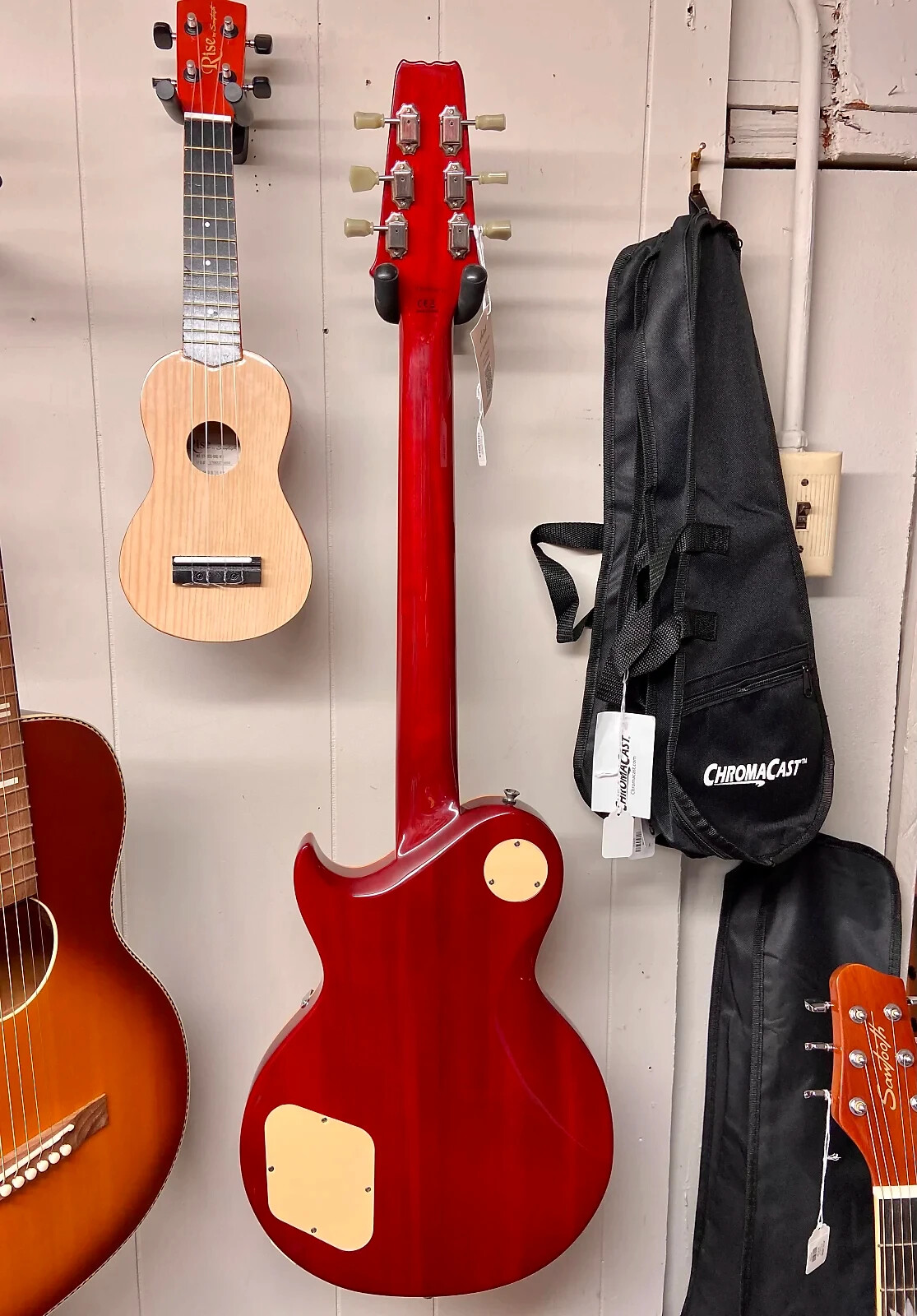 Aria Pro II PE-350STD CS – Cherry Sunburst LP Style