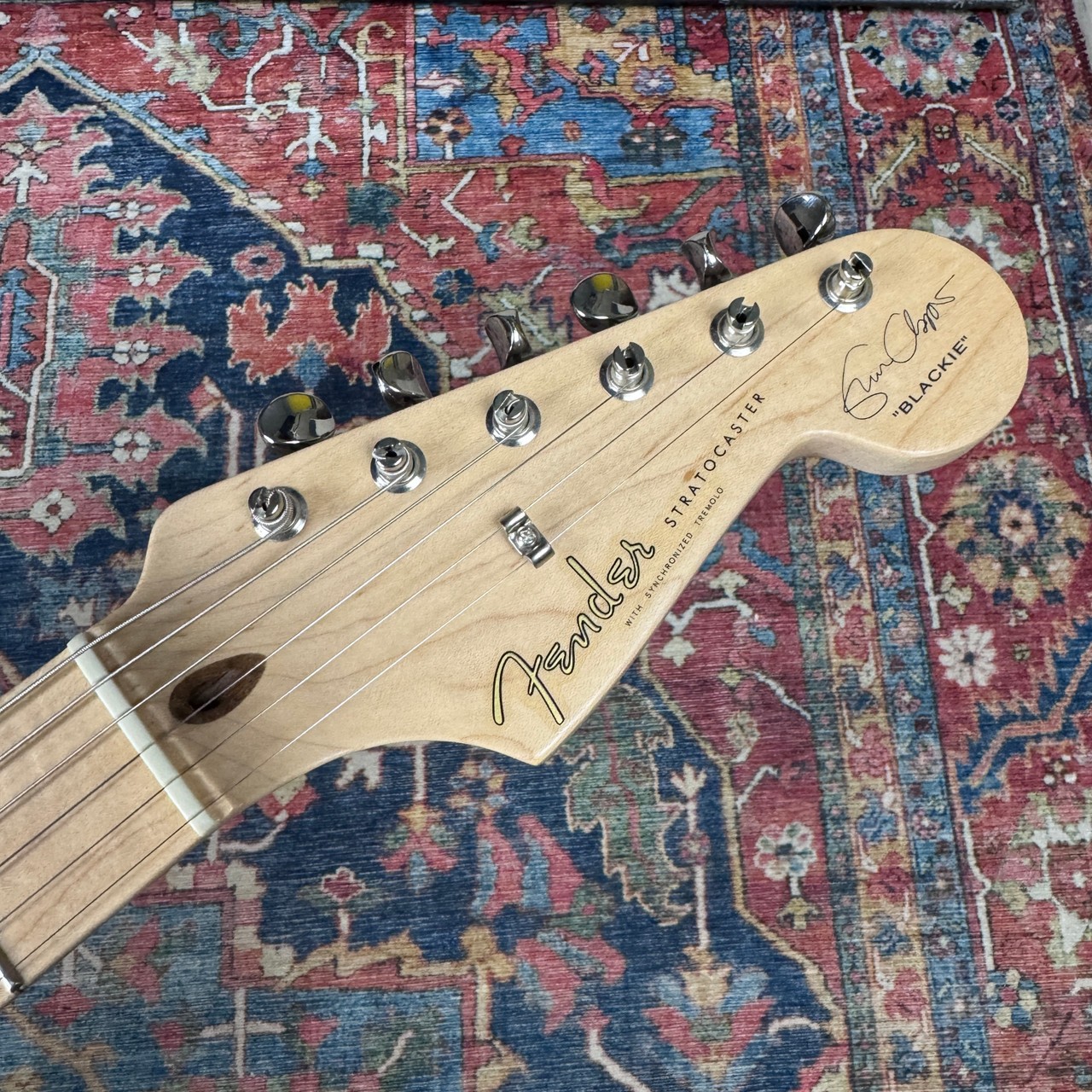 Fender Artist Series Eric Clapton “Blackie” Signature Stratocaster w/TBX and Mid