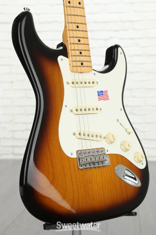 Fender Eric Johnson Stratocaster – 2-Color Sunburst with Maple Fingerboard