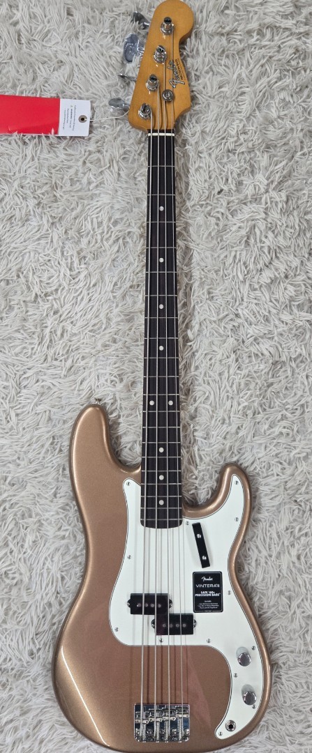 Fender Vintera III Late ’60s Precision Bass, Rosewood Fingerboard, Firemist Gold