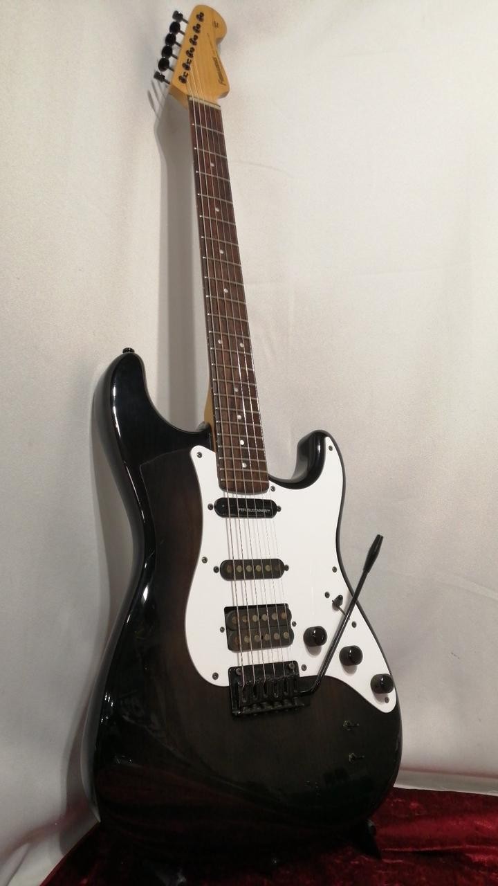 Fernandes FST-75S Black 3.83kg Electric Guitar Used Product Shipping From Japan