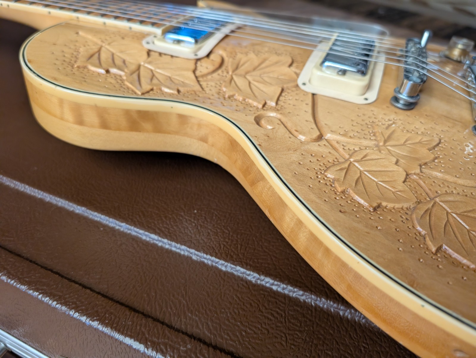 Electra 2258 Tree Of Life Set Neck Electric Guitar ?Prototype? 1970s W/OHSC