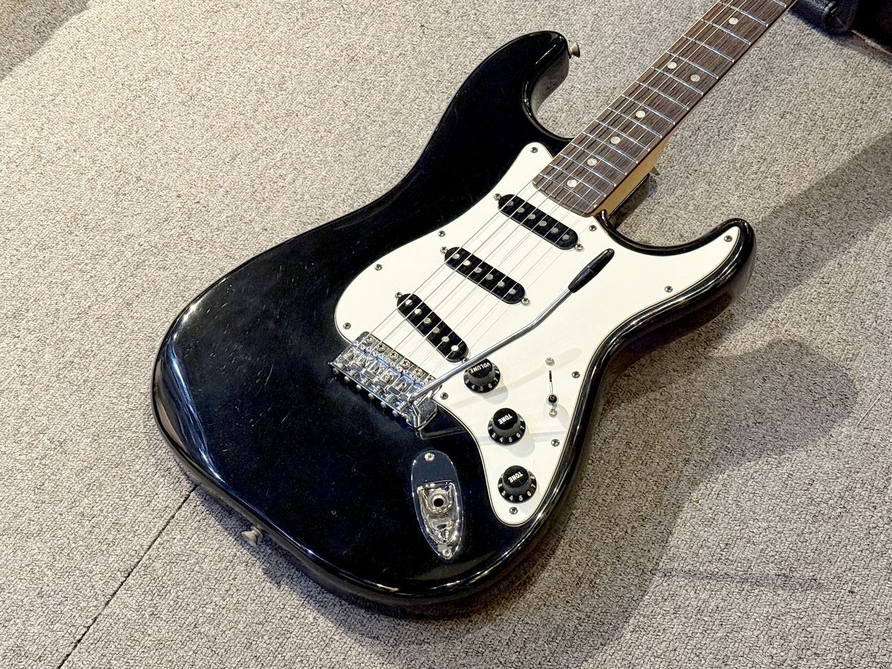Fender Stratocaster International Color Series Cathay Ebony (1981) (no260805)