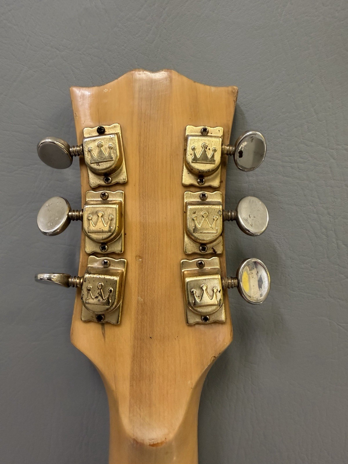 Vintage Crown Semi Hollow Guitar 60’S Made in Japan by Kawai Teisco