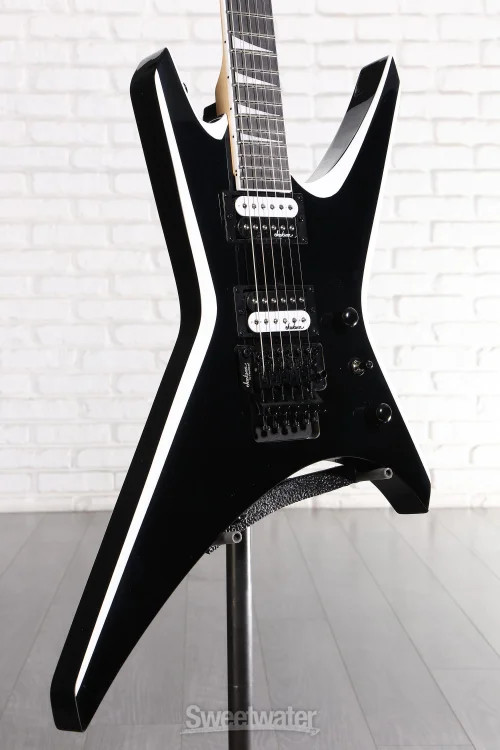 Jackson JS32 Warrior – Black with White Bevels