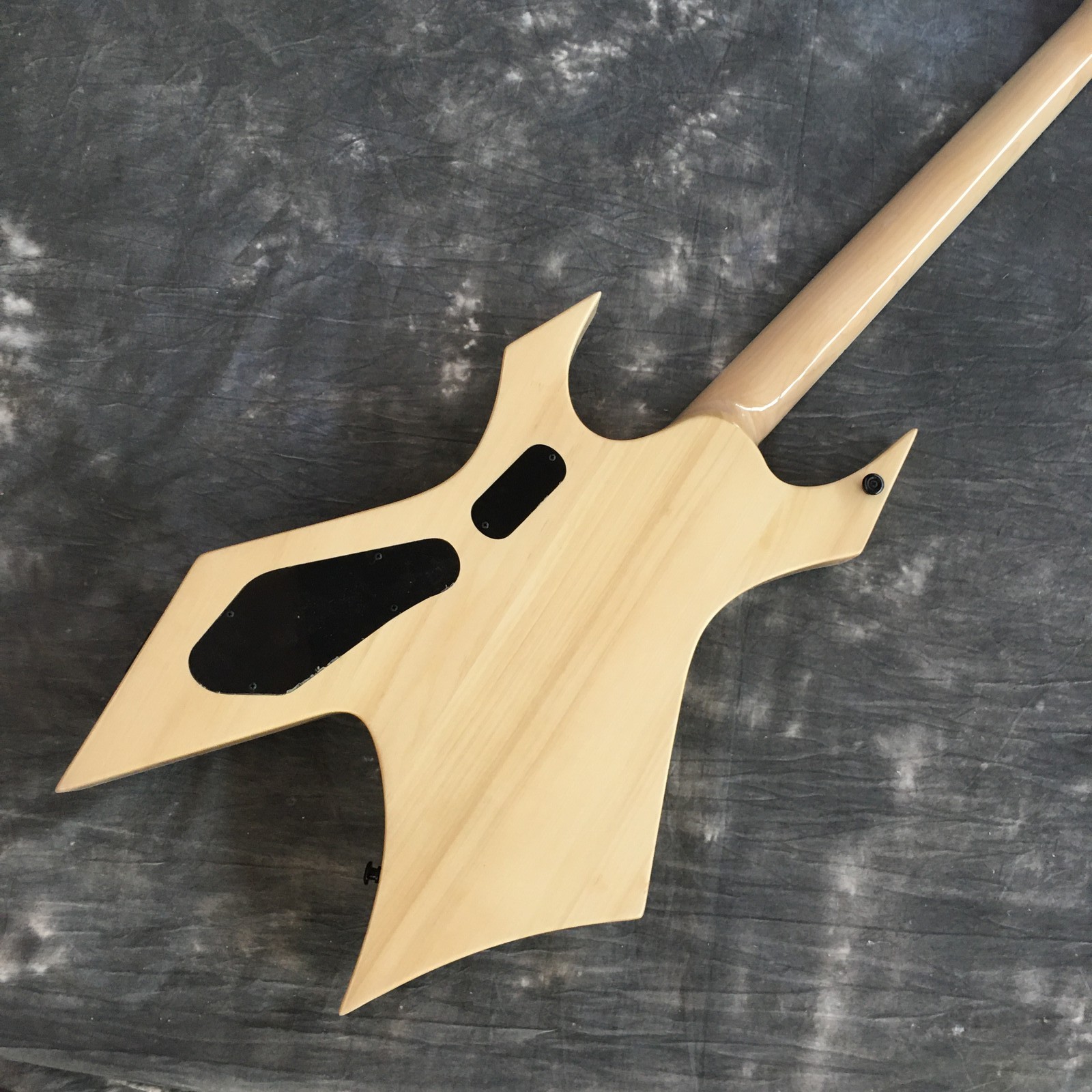 New Natural Warlock Extreme Electric Guitar burlywood HH Pickup Shell Inlay