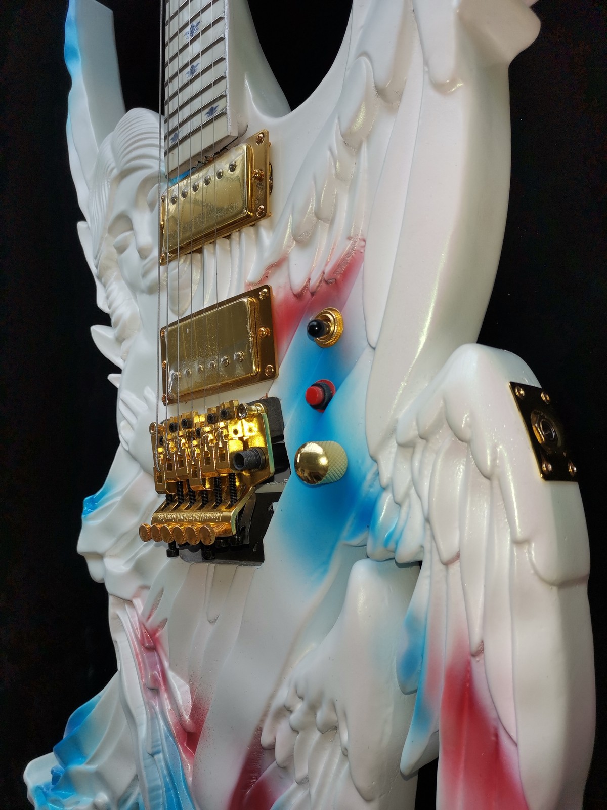 Angel Wing Electric Guitar, Quilted Maple Top, Alnico 5,Double Locking Tremolo