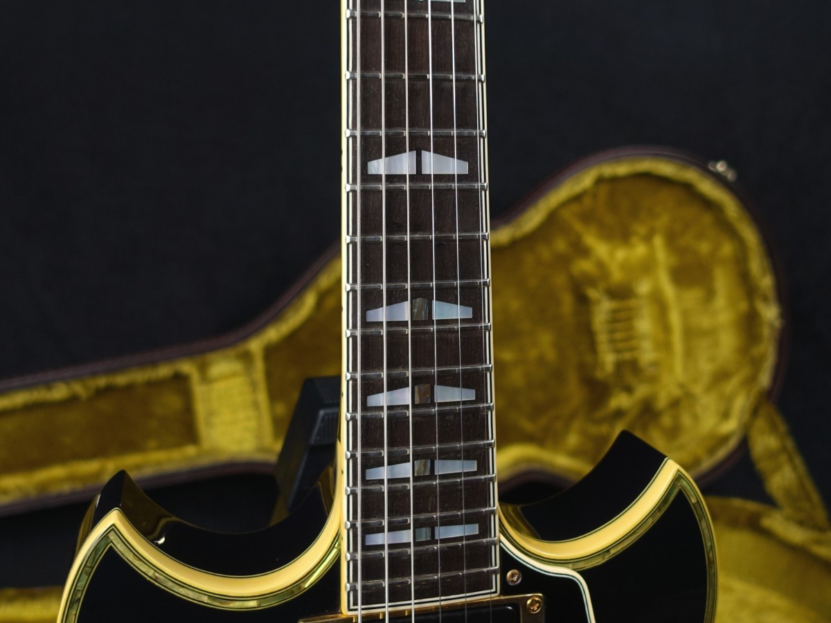 YAMAHA SG-25S 25th Anniversary Model Royal Black 1991 w/hard case USED