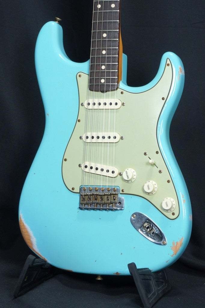 Fender Custom Shop Ltd. 1960 Stratocaster Relic 2022 Faded Daphne Blue CZ561617
