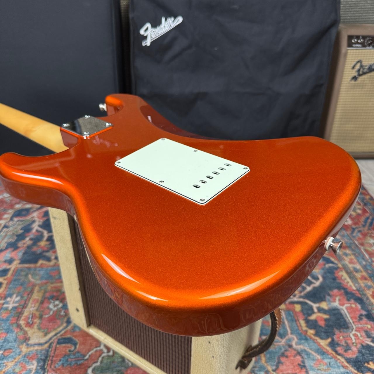 *Video* Fender Hybrid 60’s Stratocaster w/USA Vintage Pickups Candy Tangerine –