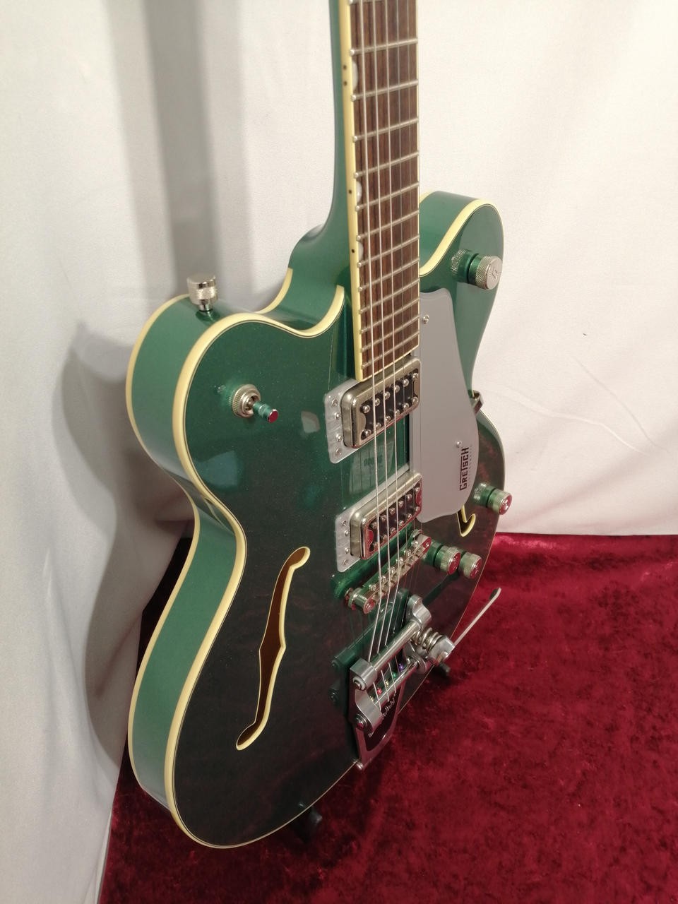 Gretsch G5622T Electric Guitar Safe delivery from Japan