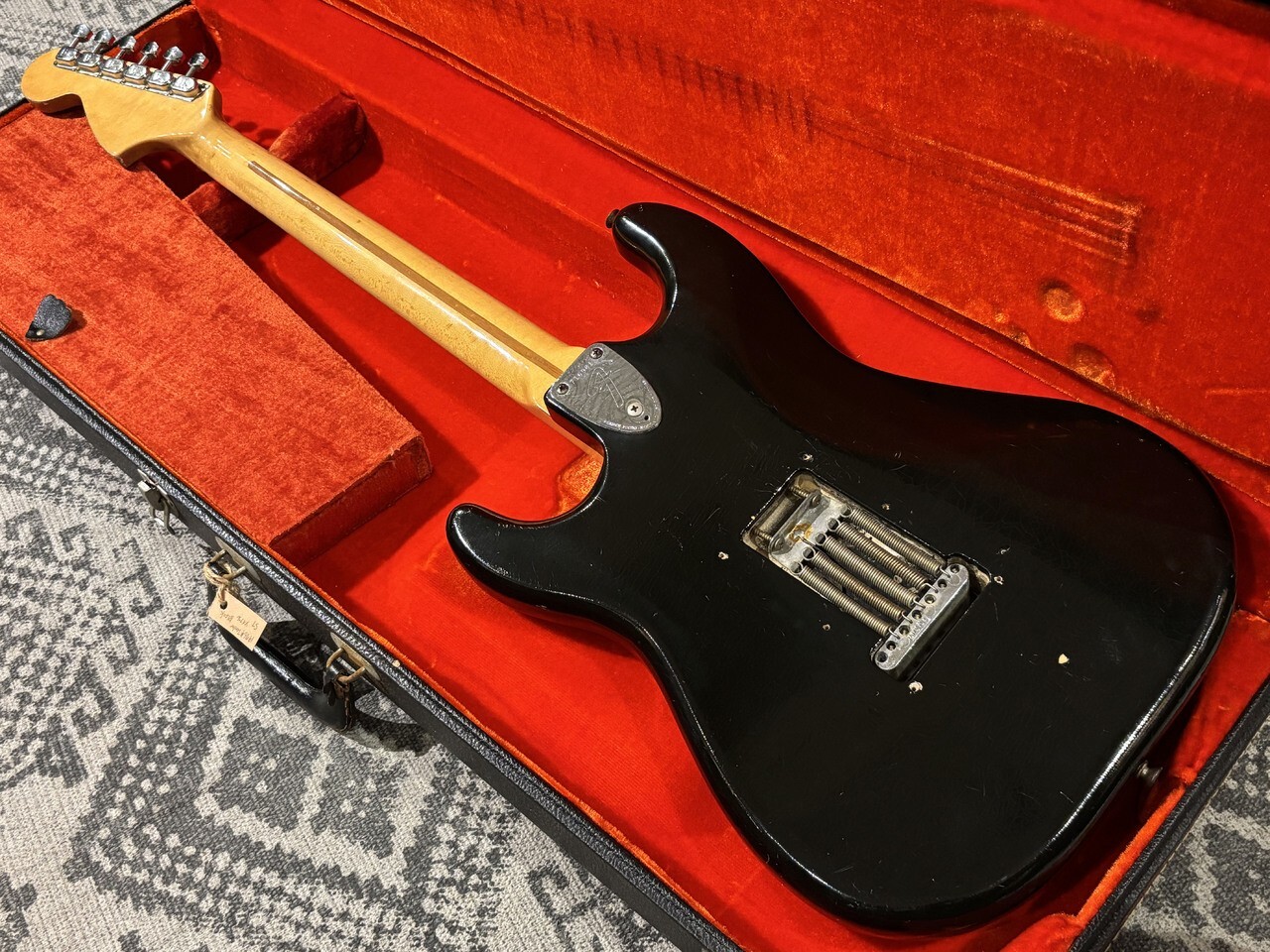 Fender 1976 Stratocaster Black Electric Guitar w/Original Hard Case