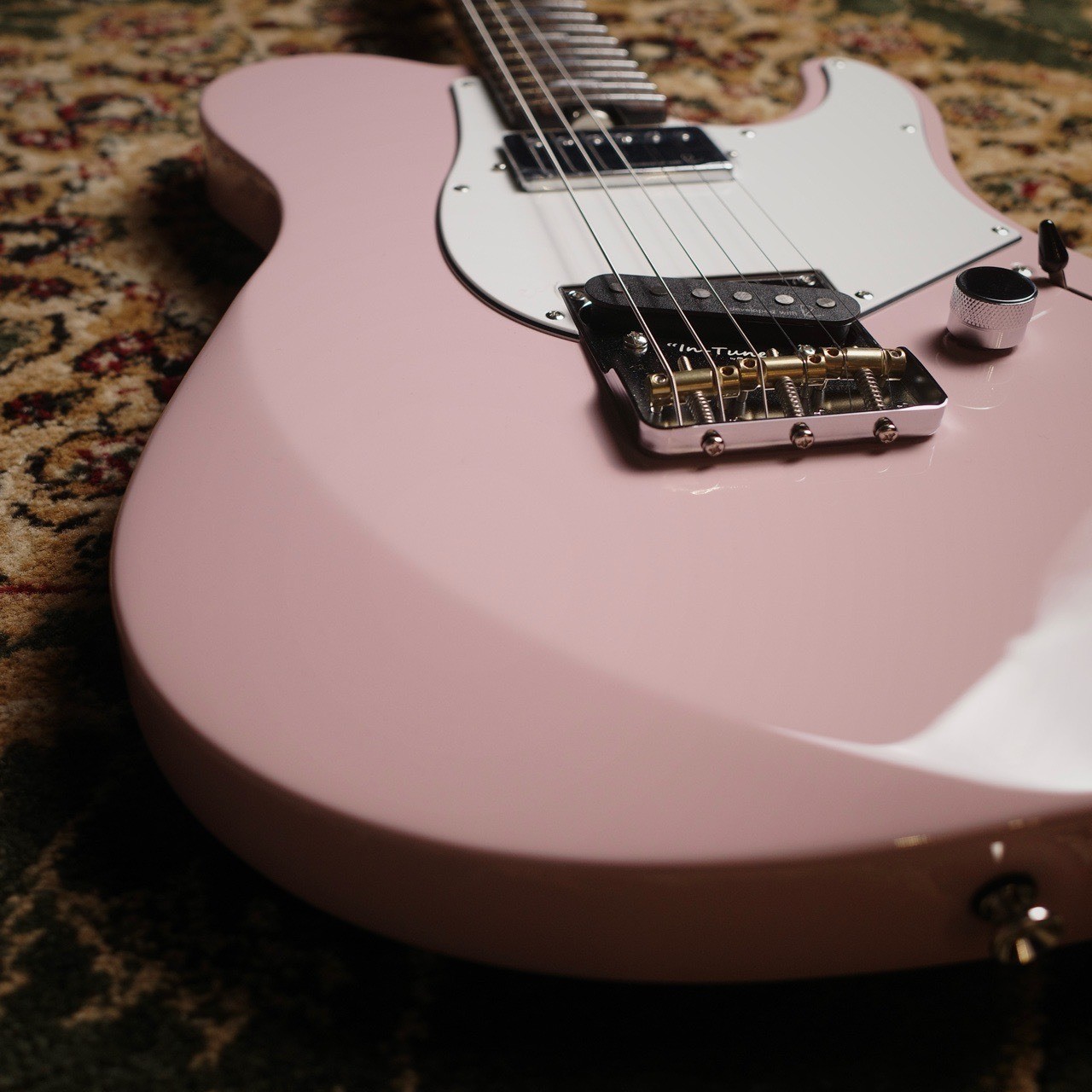 Pacifica SC Professional PACP11S Ash Pink Made in Japan 3.29kg Guitar