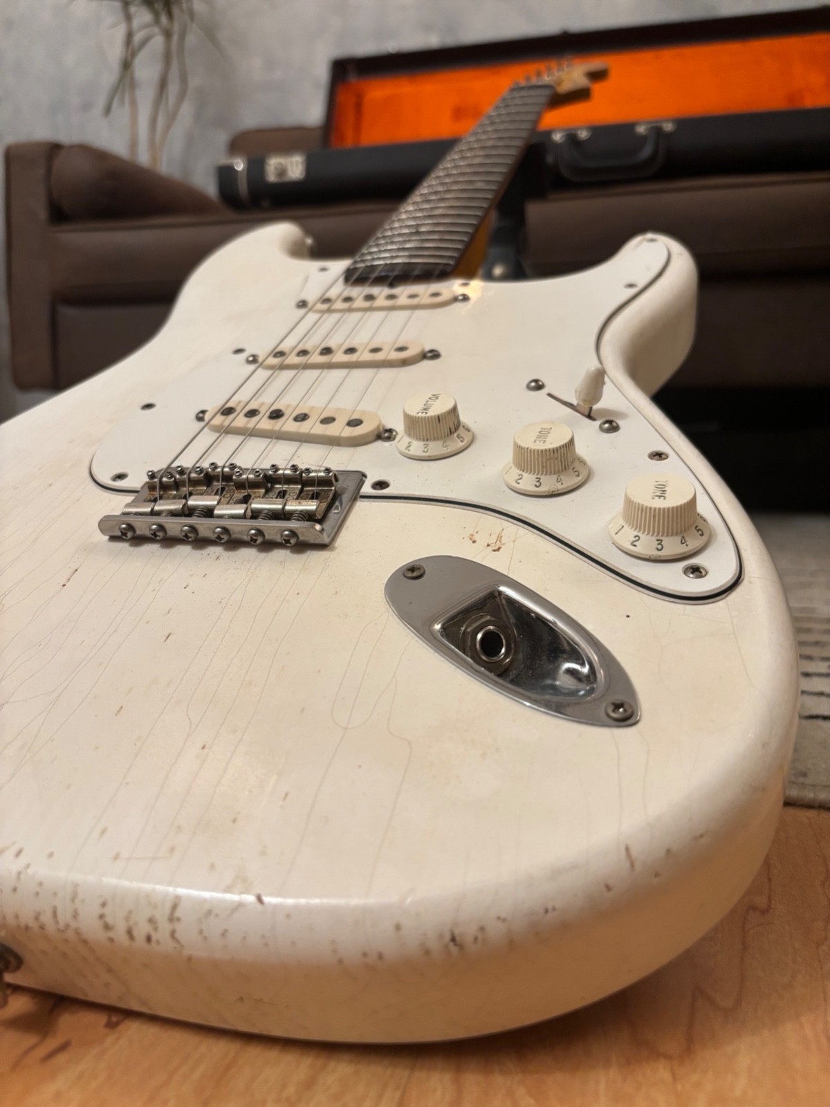 Fender Stratocaster GLAS Custom 1963 Vintage White Heavy Relic Hardtail Feather