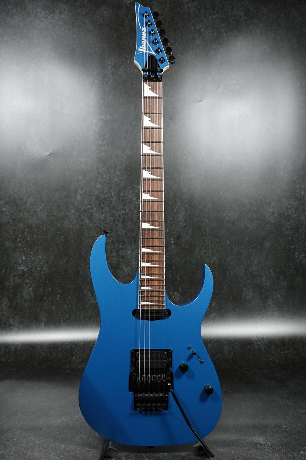 Ibanez RG565R Electric Blue Used 2025 Maple+Walnut Neck Rosewood FB w/Soft Case