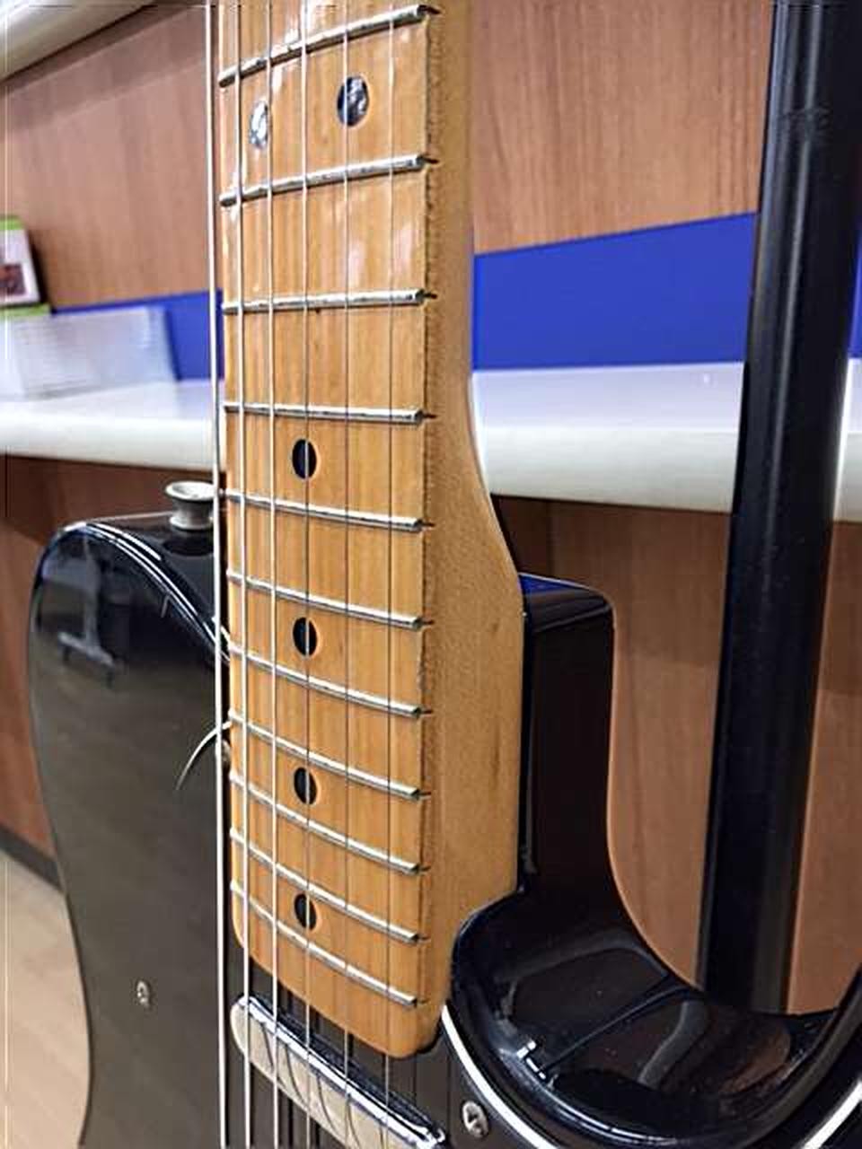 FENDER TL72 Telecaster-type Electric Guitar