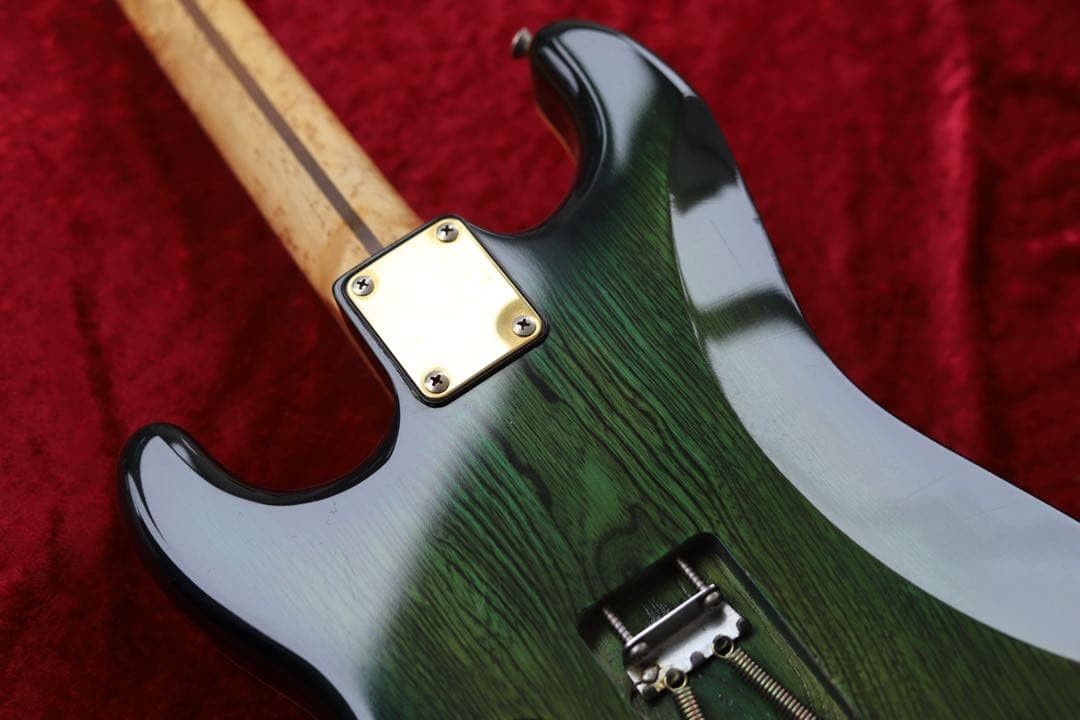 Electric Guitar Schecter Custom 1980s Green Burst Made in Japan