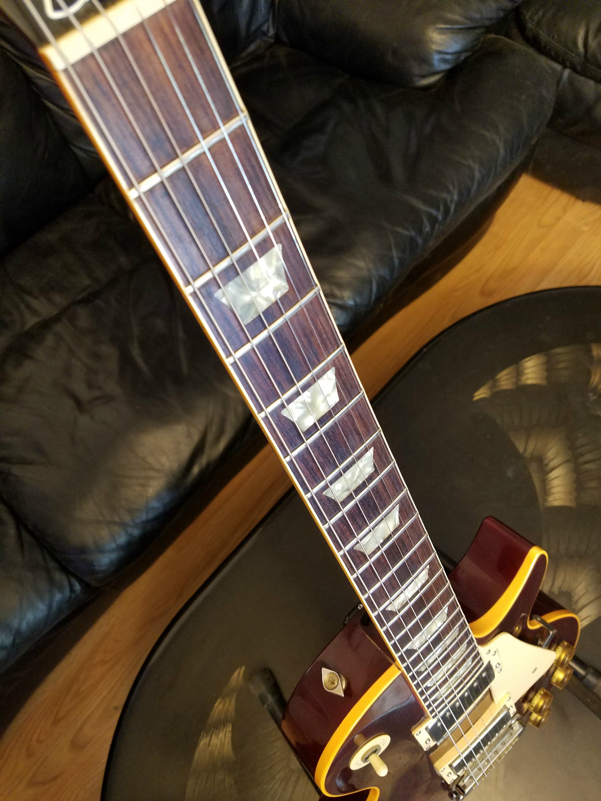 1982 GIBSON LES PAUL STANDARD,100% ORIGINAL,BURGUNDY ,EXCELLENT MADE IN USA