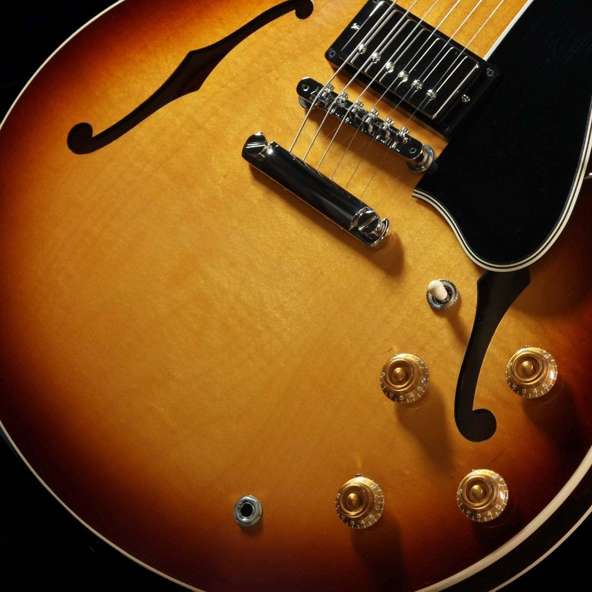 Gibson Es-335 50S Vintage Tobacco Burst Weight 3.70Kg 2Nd Outlet Fukuoka Store