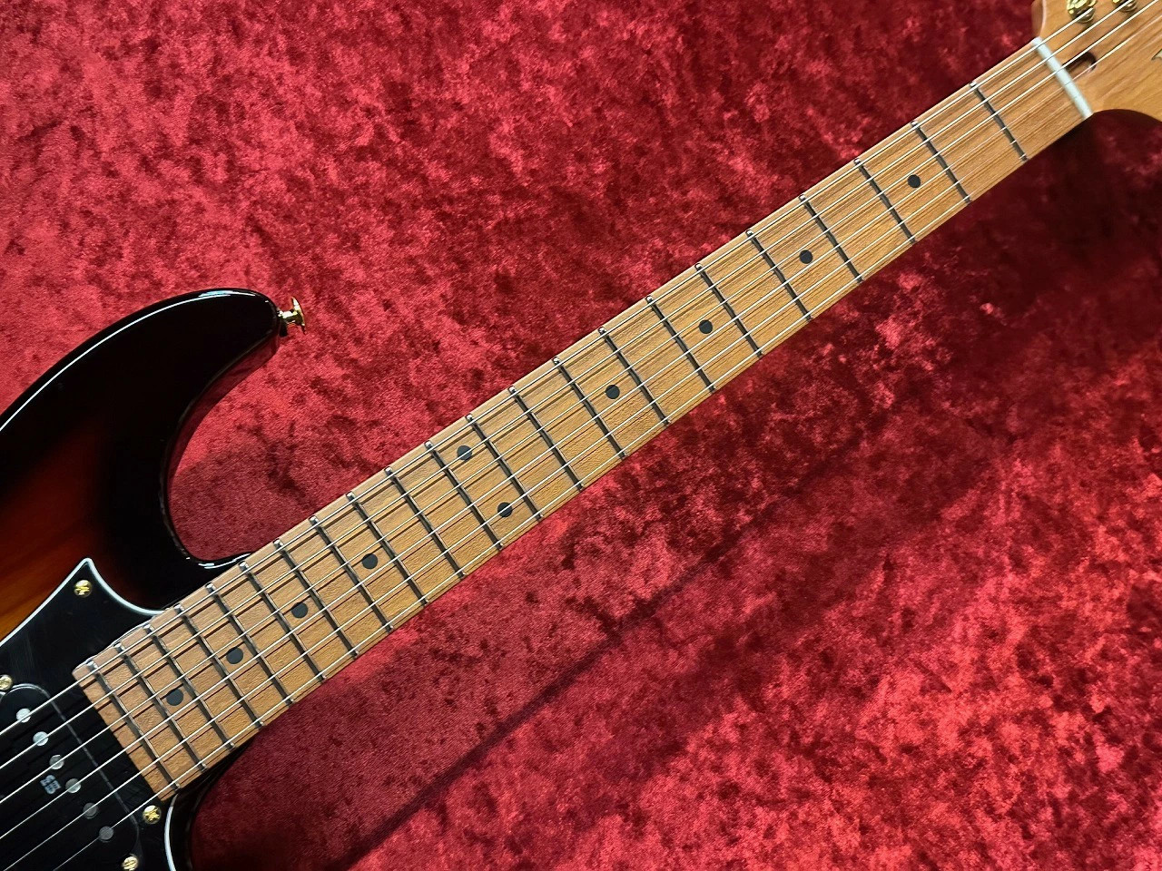 Ibanez Prestige AZ2204AG -Tri-Fade Burst- 4.307Kg Electric Guitar