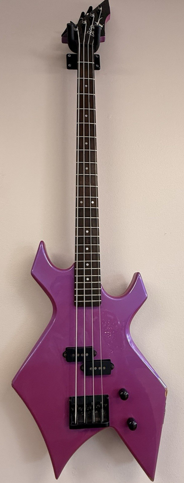 B.C. Rich Rave Warlock Bass Pearl Ultraviolet Pink Purple 4-String Electric Bass