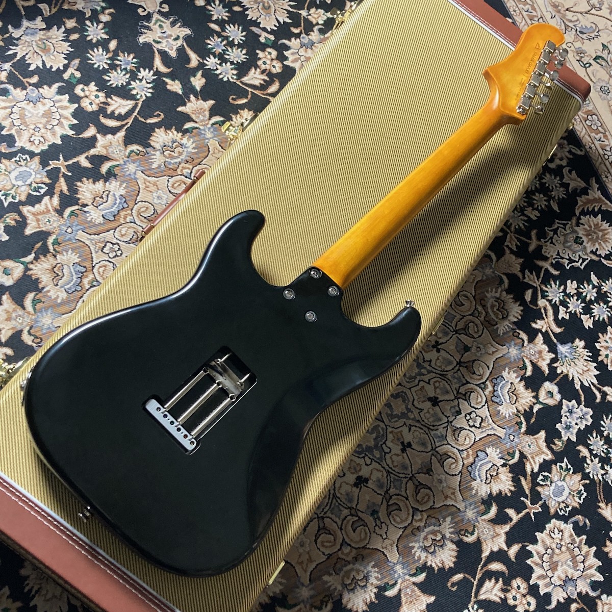 Shior Moden Oddity ST HH Black Hondurus Rosewood Spirit Varnish Used