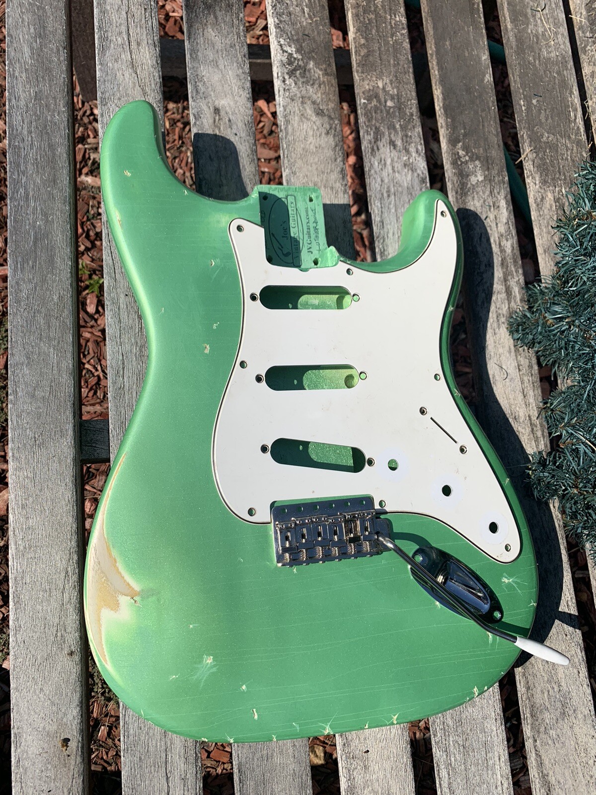 STRAT BODY RELIC 60s Nitro ThinSkinLacquer GREEN Pearl order yours JVGuitars