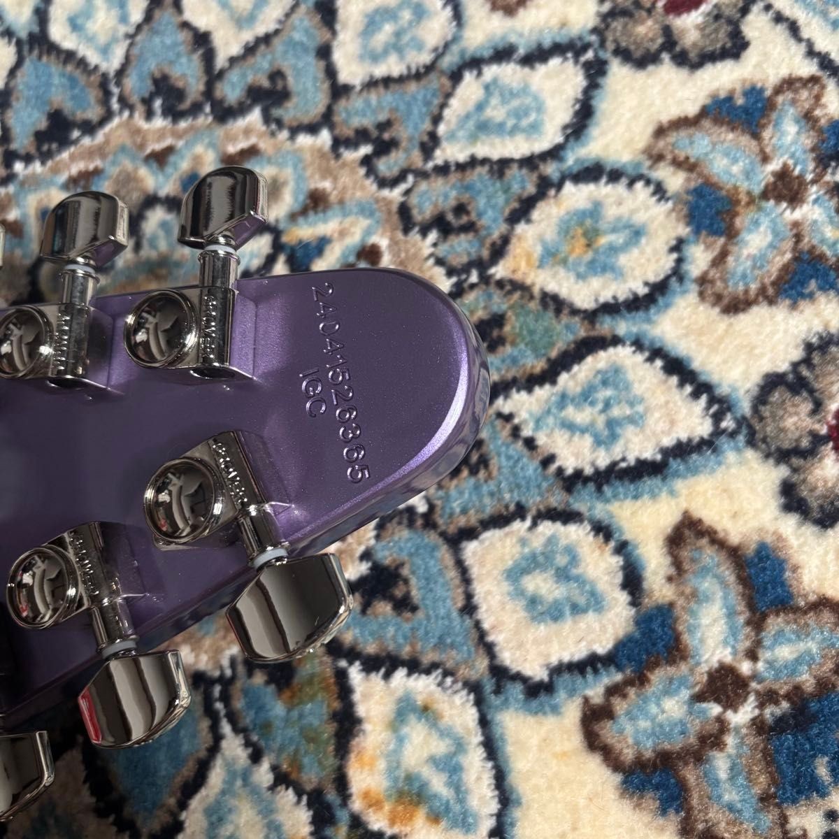 Epiphone Kirk Hammett Flying V Metallica 1979 Purple Metallic Electric Guitar